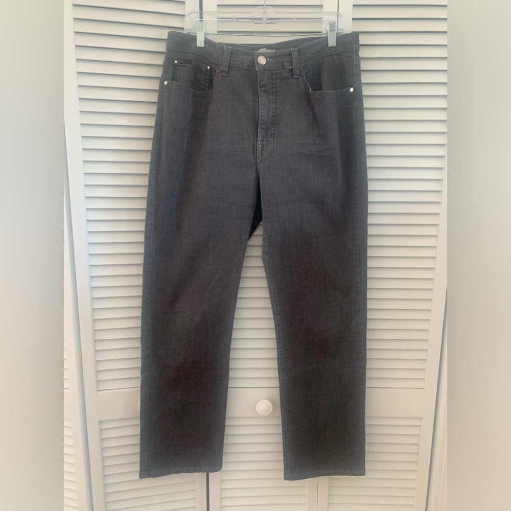 Women’s Lee Classic Fit Gray Jeans W/Embellished Stitching&Accents. Size 16